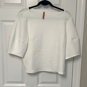 SPANX AIRESSENTIALS short sleeve white top. Size Large. NWT